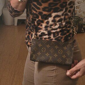 Louis Vuitton Small Pouch with LV Crossbody Strap